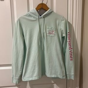 Vineyard vines long sleeve hoodie. Light blue size small